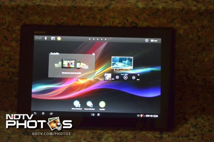 The Sony Xperia Tablet Z runs Android 4.1.2 Jelly Bean with Sony's own custom user interface layer on top.