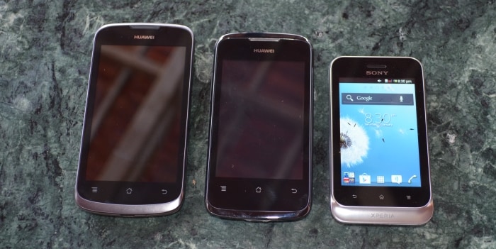 Sony Xperia tipo captured along with Huawei Ascend G300 and Huawei Ascend Y200.