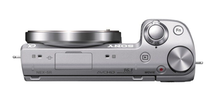 Using Wi-Fi, users can easily share images or download new features with PlayMemories Camera Apps.