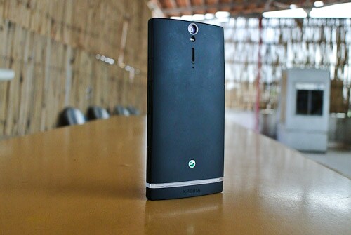 The body dimension of Sony Xperia S is 128 x 64 x 10.6 mm and is available in Black and White.