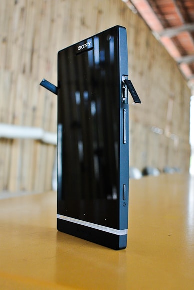 The ports on the body are neatly hidden under flaps on either side.