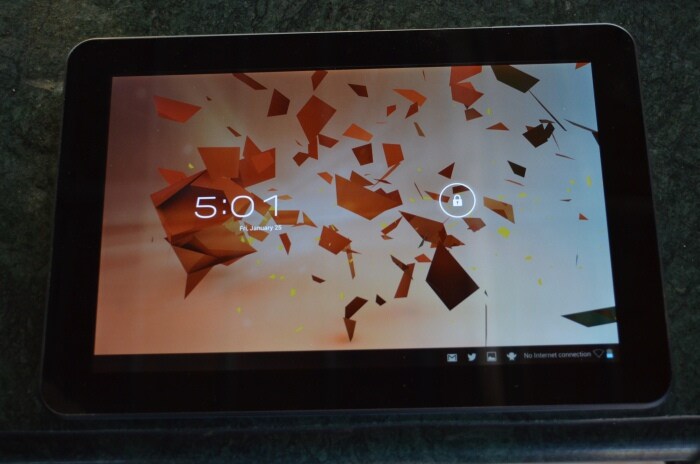 The tablet is powered by a 1.5 GHz dual-core processor, a quad-core GPU and 1 GB of RAM.
