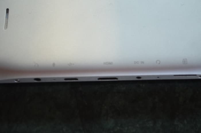 There are markings for ports on the back of the tablet, albeit in grey colour which tends to reduce the visibility since the back is silver.