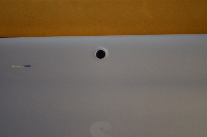 The Spice Stellar Pad comes with a 3MP rear camera and a front facing VGA camera.
