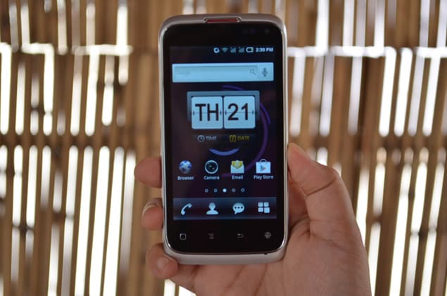 On testing, the device supported games like Angry Birds Space, Temple Run, Fruit Ninja etc. without any lag issues.