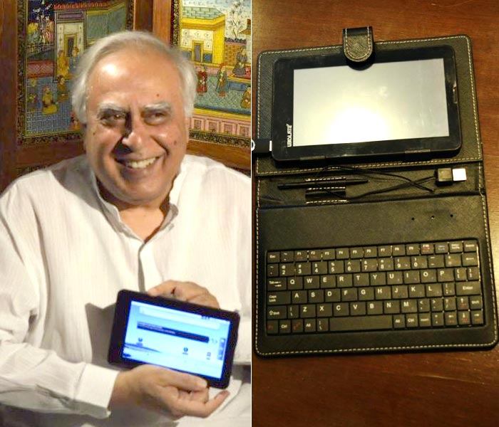 <b>Aakash, the cheapest tablet in the world </b>-   In August 2010, Kapil Sibal made India a promise ? a $35 tablet, government commissioned and made in India. Over a year later, the Aakash was launched on October 5 2011. Not quite $35, but still a snip at about $50. Very much made in India, the Aakash silenced disbelievers by packing some impressive features such as a GPRS receiver.
