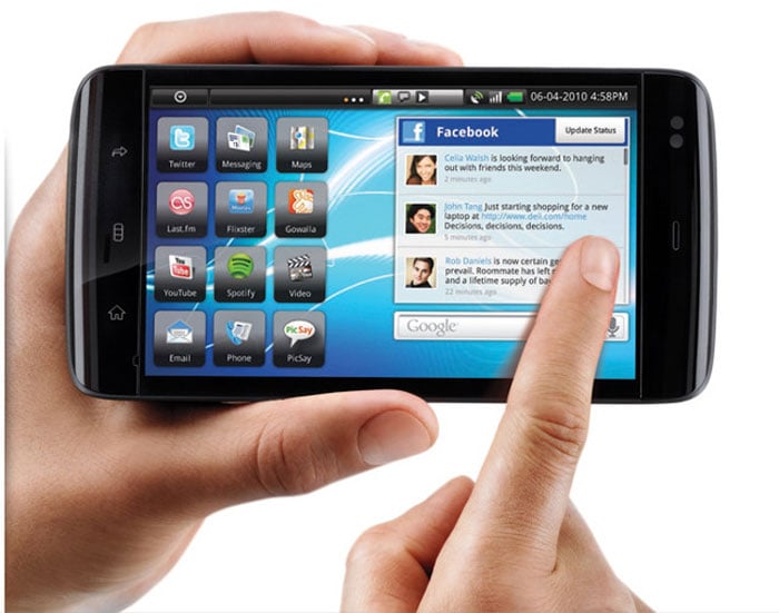 <b>Dell Streak:</b> <br><br>
<b>Processor and Memory:</b><br><br>
 Qualcomm Snapdragon QSD8250 1 GHz processor, 16 GB internal storage, expandable via microSD up to 32GB.
