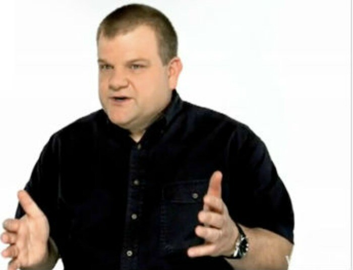 <b>Bob Mansfield</b> : Senior vice president of Macintosh Hardware Engineering.  Mansfield joined Apple in 1999 and oversees the team that has delivered dozens of breakthrough Mac products including the MacBook Air and the all-in-one iMac line.
(Text Credit: Apple.com)