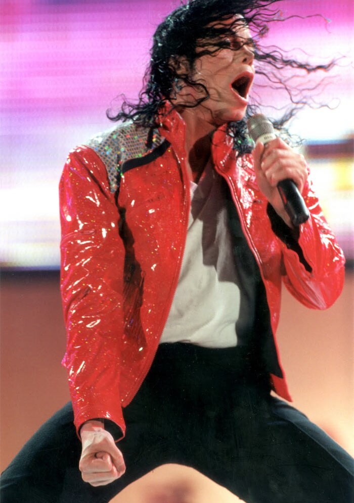 Michael Jackson's stunning death made him Yahoo's biggest star this year.<br><br>

The quest to find out what happened to Jackson in his final hours on June 25 and celebrate his legacy elevated the late entertainer to the top of the Internet company's annual breakdown of the most frequent online search requests.<br><br>

The self-proclaimed King of Pop ended singer Britney Spears' four-year reign atop Yahoo's search rankings.