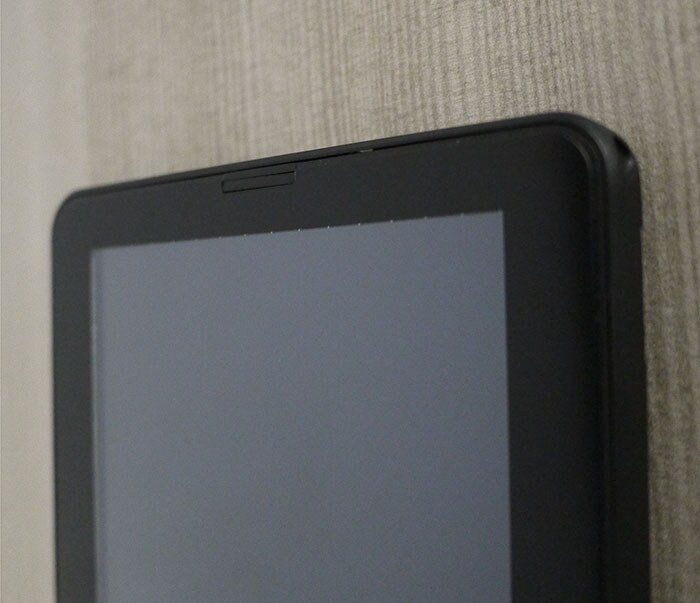 There is only one physical Android button on the tablet in the form of Home button and it is very small and thin for normal use.