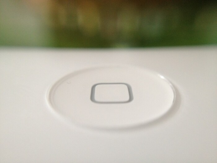 The home-button super zoomed-in (Photo credit: Gurnam Bedi)