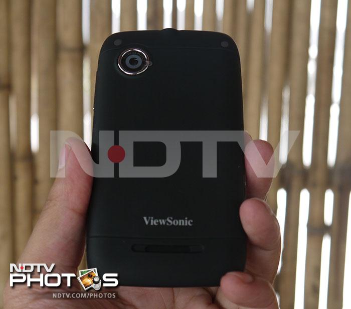 The ViewPhone 3 sports a sturdy build with a rubberised finish that gives it a good grip.