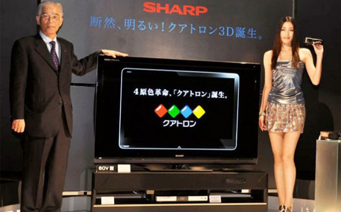 <b>Sharp-3D-TV</b><br><br>
Sharp has announced its Quattron technology powered 3D LED TV's in the in 60-inches or 46-inches variant. These Tv's are expected to hit the market by March 2011.