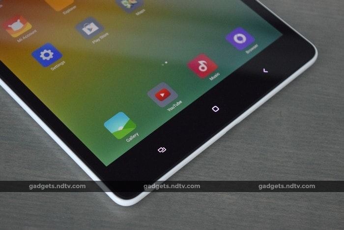 The <a href="http://gadgets.ndtv.com/xiaomi-mipad-1604">Xiaomi Mi Pad</a> has backlit capacitive navigation buttons.