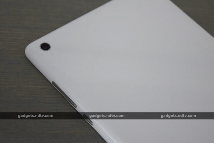 The <a href="http://gadgets.ndtv.com/xiaomi-mipad-1604">Xiaomi Mi Pad</a> has 16GB of storage and 2GB of RAM.