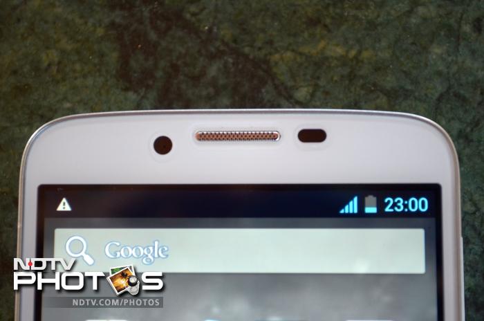 The 1.2-megapixel front camera is situated next to the earpiece.