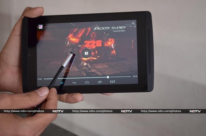 The tablet comes with Stylus support.