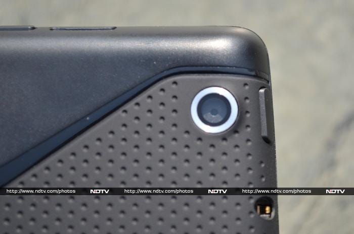 Xolo Play Tegra Note comes with a 5-megapixel rear camera.