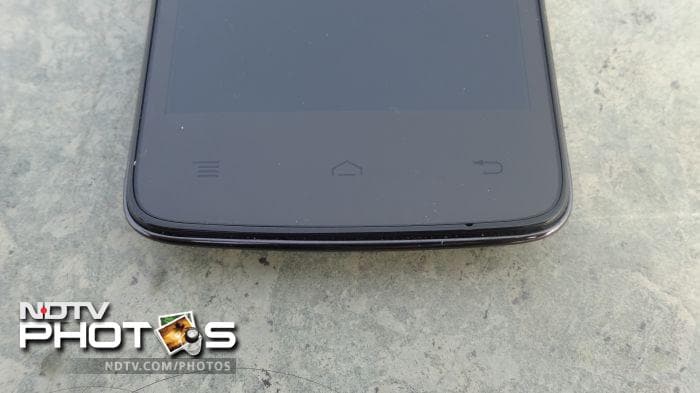 The phone has three capacitive buttons which are not back lit.