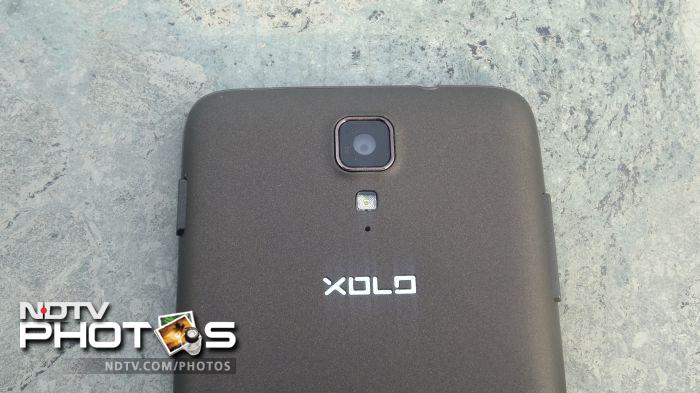 Xolo Q700 sports a 5-megapixel rear camera with LED flash.