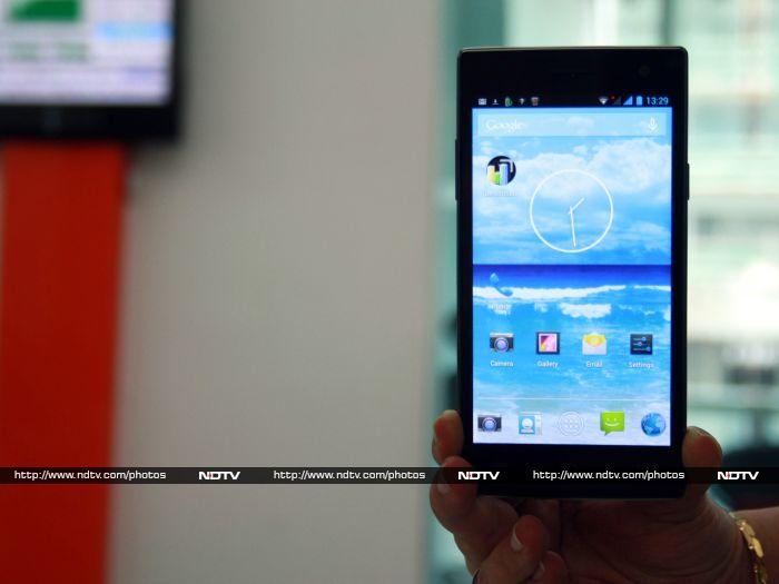 Xolo Q1010i Gallery Images