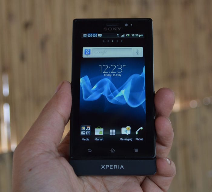 Sony Xperia sola: First Look