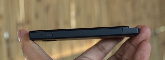 The smartphone is just 9.9mm thick and offers better grip.