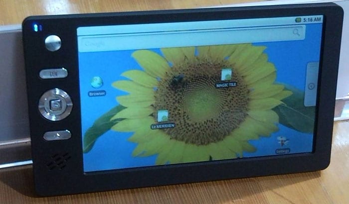<b>$35 Tablet: Cheap Thrills</b><br><br>

Conceptually the $35 tablet is a phenomenal product. An Android based tablet for a mere $35 is the perfect replacement for all those heavy books carried today by students in school. But will we see it practically implemented in 2011? Only time will tell.