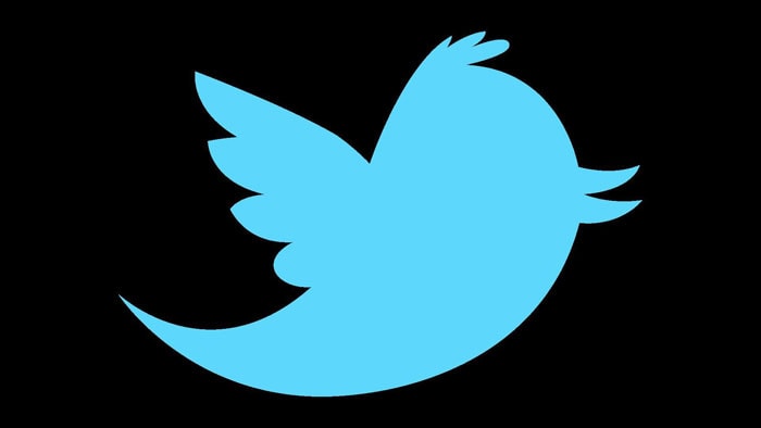 <b>New Twitter</b><br><br>

Twitter got a makeover in 2010 with an all new sidebar which displays videos, images and user information. You can easily navigate through all the Tweets without leaving the comfort of your Twitter home page