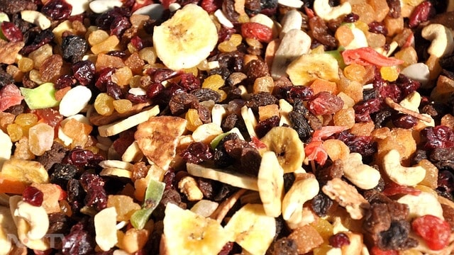 Though rich in fibre and nutrients, dried fruits are calorie-dense and often contain added sugars. The drying process concentrates the natural sugars, leading to higher calorie intake compared to fresh fruit, which is better for weight loss.