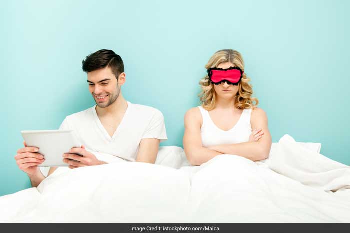 Abstinence - refraining from sex is the best way of contraception and is the only method that is 100 percent foolproof. The couple should not have vaginal sex during the period of abstinence, but other sexual forms of display of love like foreplay, may be continued. For obvious reasons this is not a long term solution.