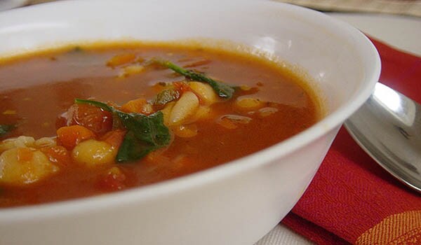 It has been found that soup does seem to help relieve cold and flu symptoms in two ways. First, it acts as an anti-inflammatory by inhibiting the movement of neutrophils - immune system cells that participate in the bodys inflammatory response. Second, it temporarily speeds up the movement of mucus through the nose, helping relieve congestion and limiting the amount of time viruses are in contact with the nose lining.