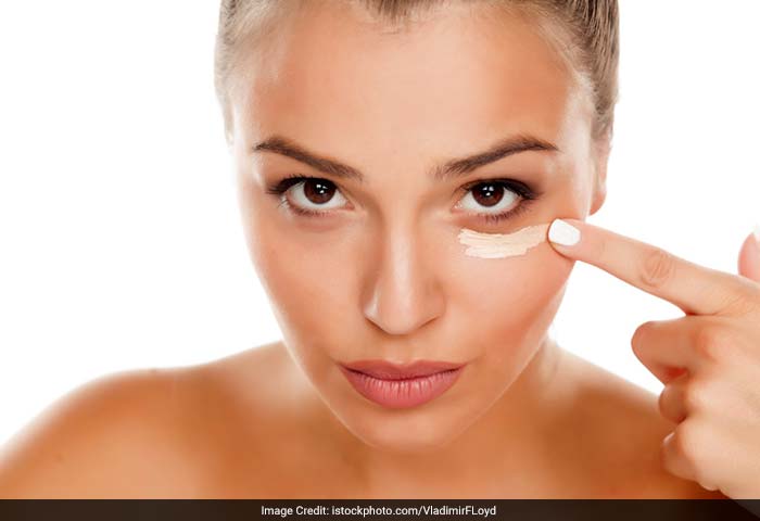 Dark circles may be caused by a deficiency of vitamin K. Recent research has shown that skin creams containing vitamin K and retinol to reduce puffiness and discoloration significantly in many patients. Long-term daily use seems to have the greatest effect.