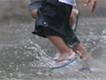 Photo : Preventing foot infections during monsoons