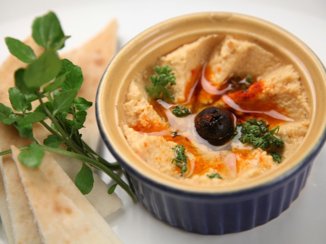 Health Benefits Of Adding Hummus To Your Diet