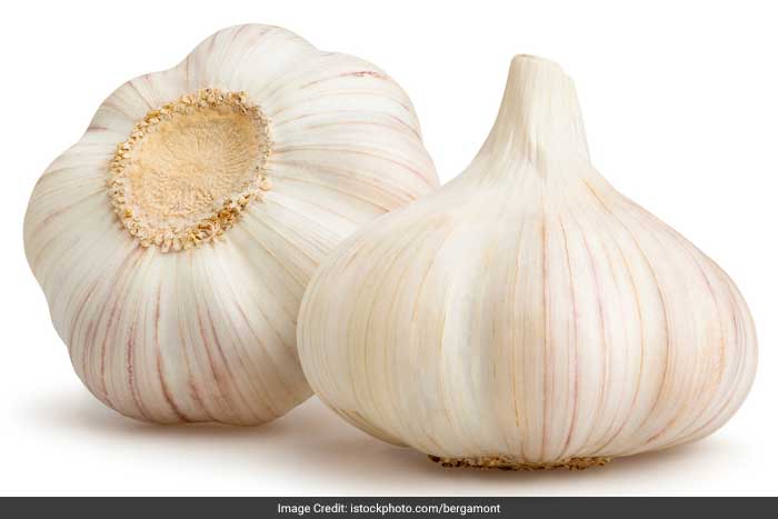 Similarly, garlic should be used lavishly in food for its antioxidants that protect the body and stir sexual desire.