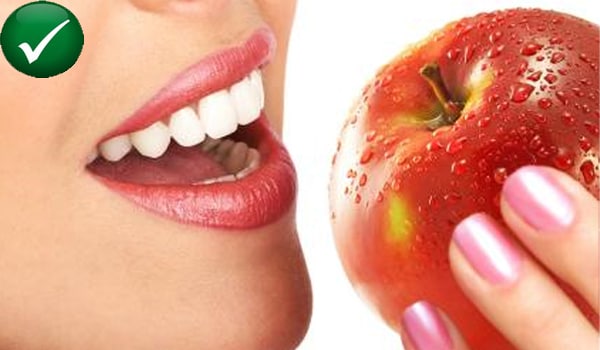 Eat more nutritious foods with less sugar such as milk, rice, meat, fruits and fish, etc. to have healthy teeth.