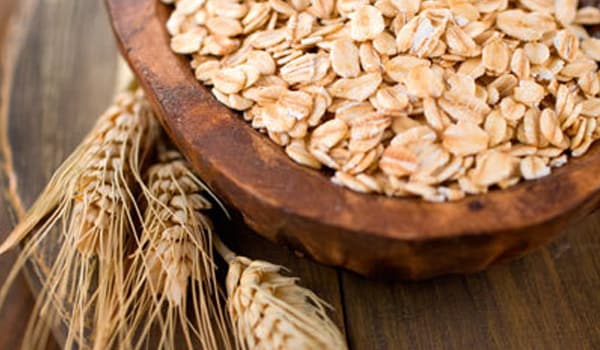 Oats contain high levels of dietary fiber, manganese and magnesium. Numerous studies showed that a diet high in beta-glucan from oats help to lower blood LDL cholesterol (the bad cholesterol). Eating about one-cup of cooked oatmeal a day significantly decreases blood cholesterol levels.