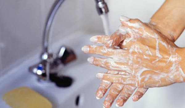 If proper hygiene is maintained, masturbation does not cause any sexually transmitted diseases or infection. One should wash his/her hands and private parts before and after masturbation.