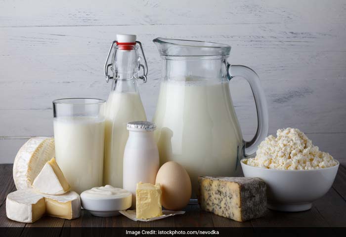 Eating a balanced diet is the best way to have a healthy skin. Low-fat dairy product consists of vitamin A, which is one of the most important components of healthy skin.