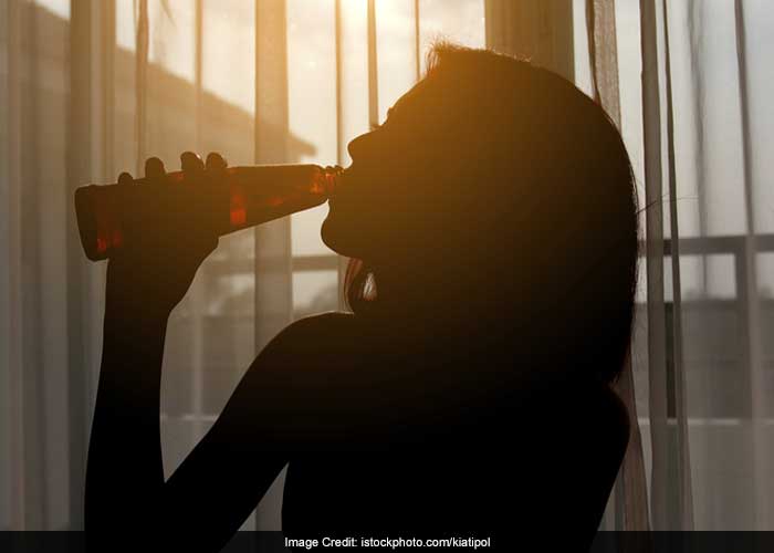 Excessive intake of alcohol and drugs is also responsible for low sex drive in women.