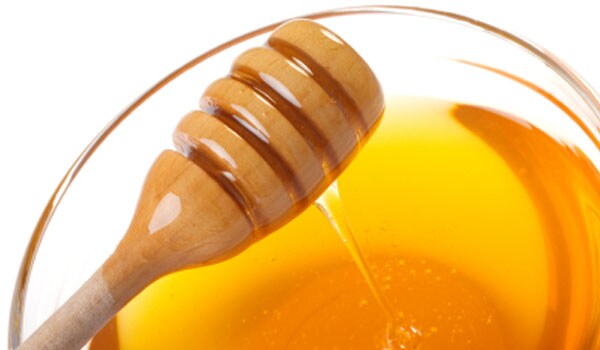 Honey can help improve digestive system and help you stay healthy and fight disease during winters.