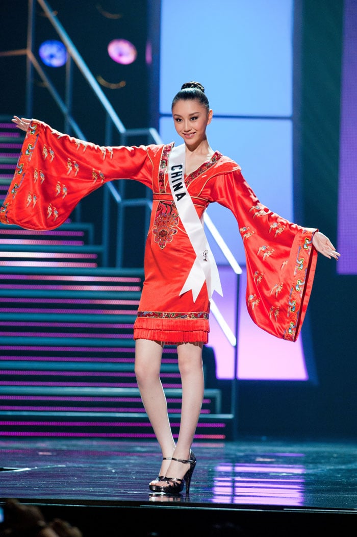 Miss China 2010 Tang Wen