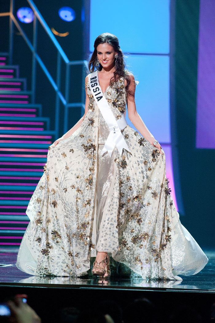 Miss Russia 2010 Irina Antonenko