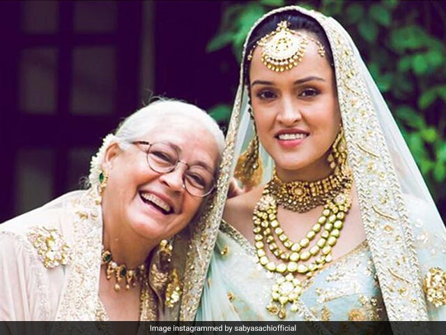 Photo : अमिताभ की ऑन-स्क्रीन वाइफ की बेटी ने की शादी, देखें फोटोज़