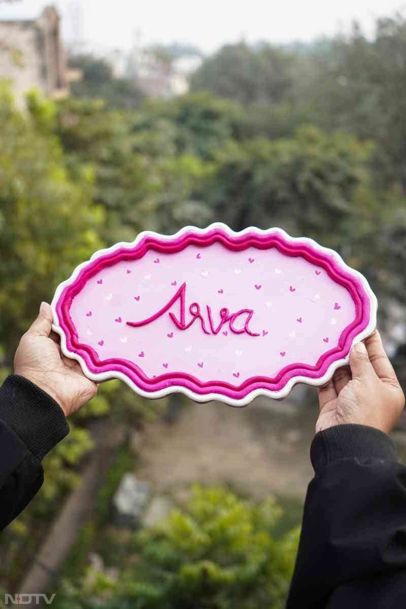 अंक ज्&zwj;योतिष के अनुसार अगर आप अपने नाम में मामूली सा परिवर्तन कर लें तो किस्&zwj;मत निश्&zwj;चित ही बदल सकती है. Pic Credit- Pexels