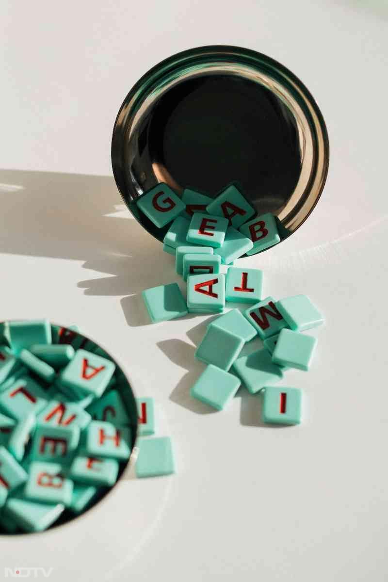 लोशू ग्रिड के अनुसार आपकी जन्&zwj;म की तारीख में जो भी अंक विलुपत हैं उसका प्रयोग आपके नाम की स्&zwj;पेलिंग में किया जाना चाहिए. Pic Credit- Pexels