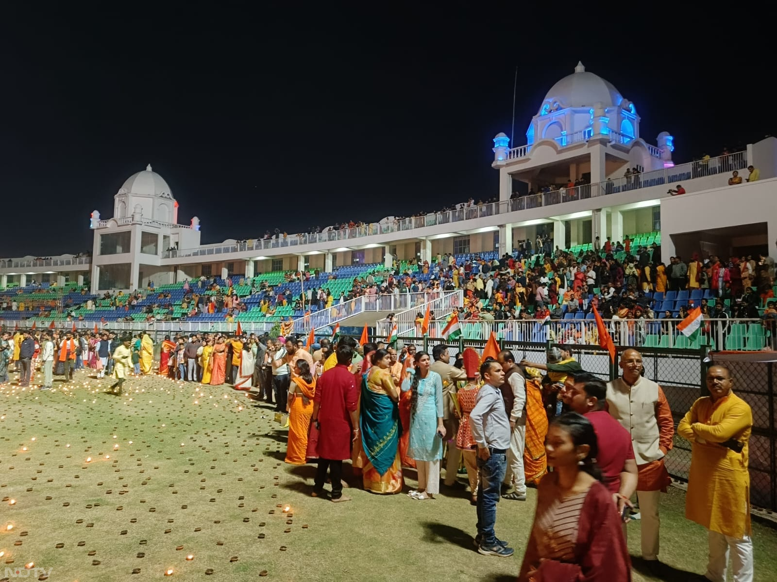 Ram lala celebration in Chhattisgarh: छत्तीसगढ़ की राजधानी रायपुर में भी 11 लाख दिए जलाए गए.