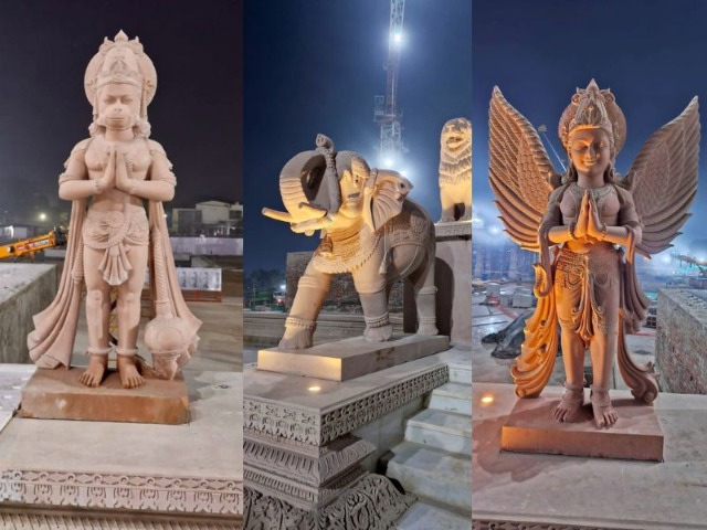 In Pics: हनुमान से गरूड़ पक्षी तक... राम मंदिर के द्वार पर लगीं ये मूर्तियां
