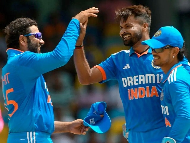 Photo : भारत ने वेस्टइंडीज को हराकर लगातार 13वीं वनडे सीरीज जीती